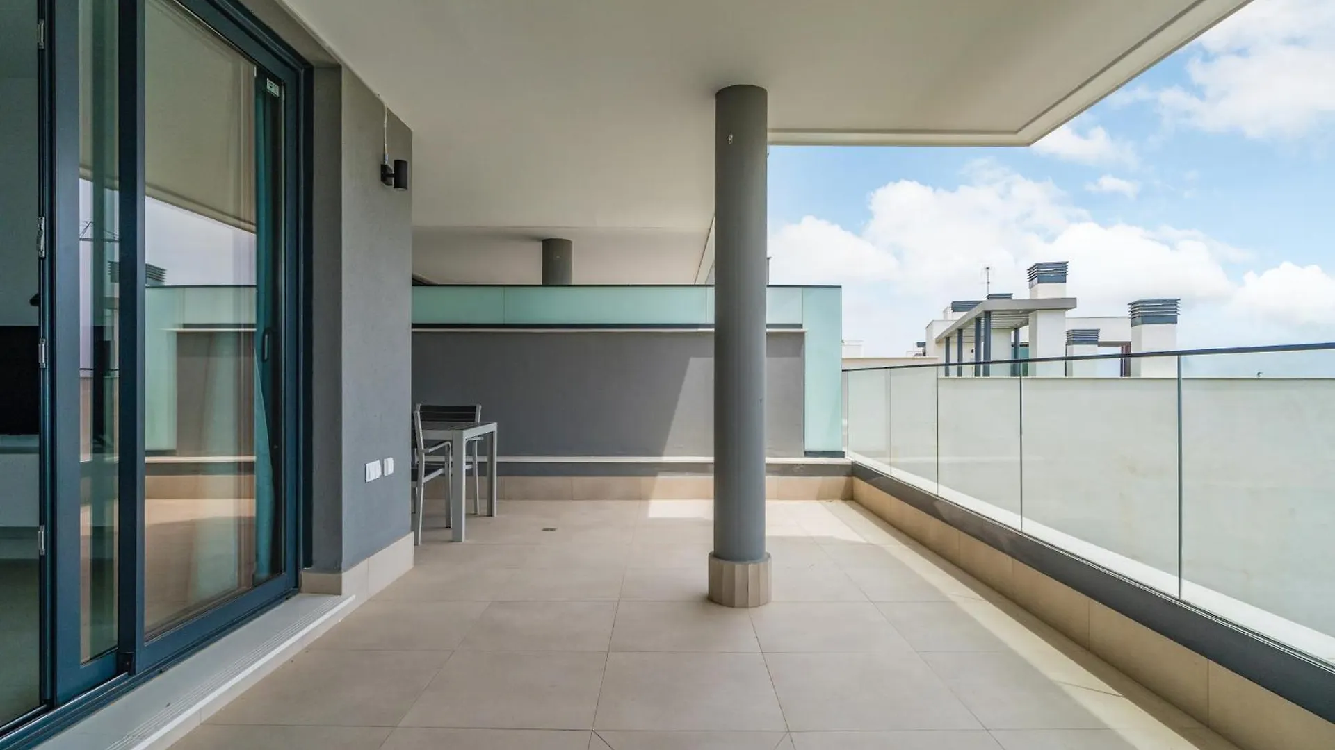 Apartment Las Mesas Southbay Estepona Spain